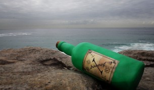 Писмо в бутилка се върна при подателя си след 23 години