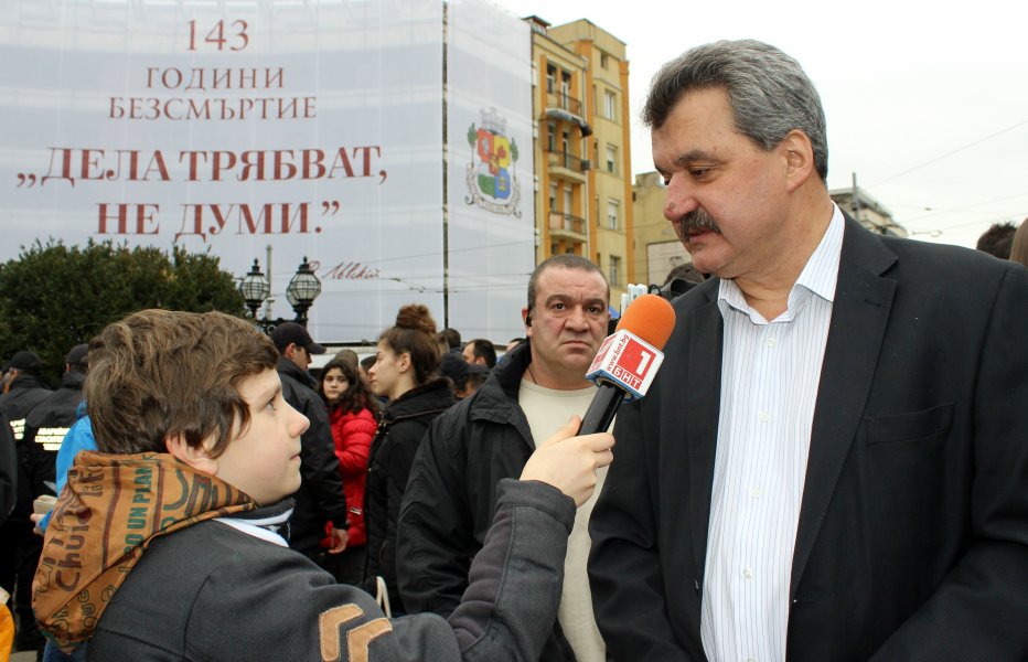 Левски Апостола паметник годишнина1