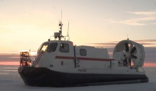 Русия показа нов самолет и всъдеход