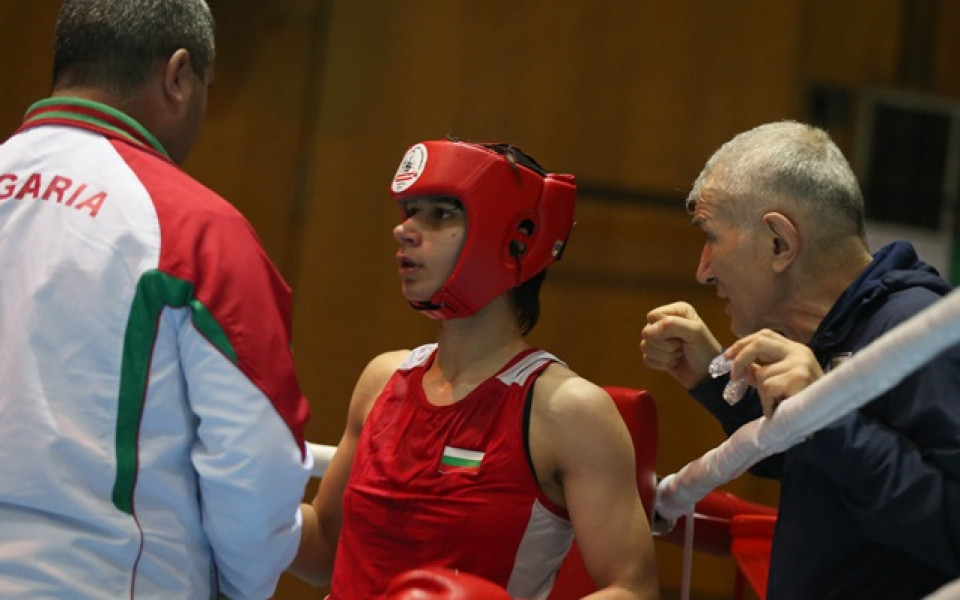Още две българки с медали от Eвропейското по бокс