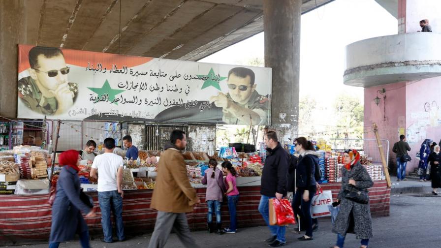 Пазар в столицата на Сирия Дамаск в първия ден от примирието