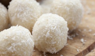 Пригответе бразилски бонбони само с три съставки