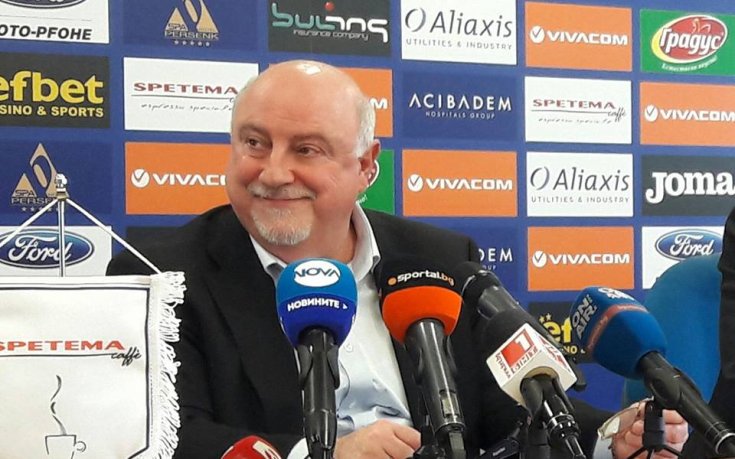 Баждеков успокои за лиценза