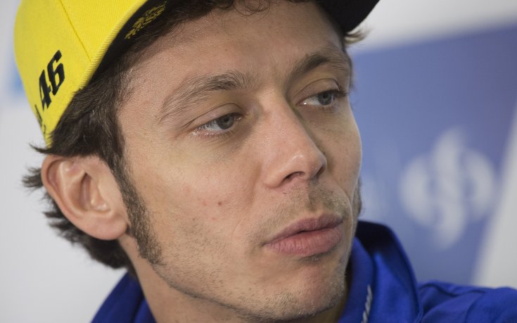 Валентино Роси остава в Ямаха до 2018