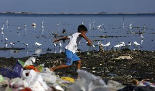Пластмасата води необратими последици в океаните