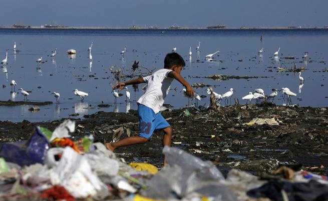Пластмасата води необратими последици в океаните