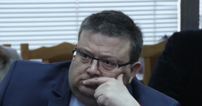 Главният прокурор с първи коментар за Цветан Василев и желанието