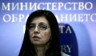 Кунева: Няма да допуснем хаос в Медицинския университет