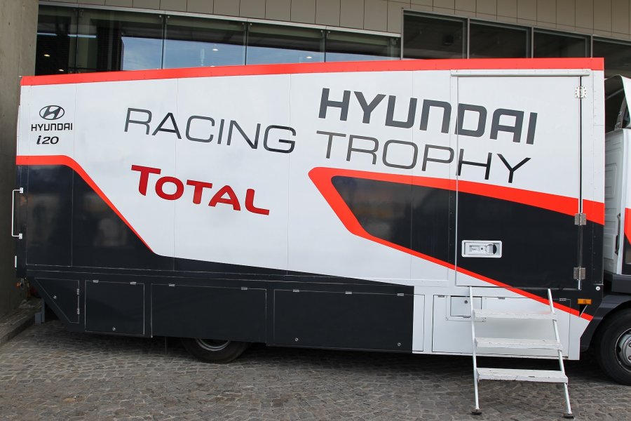 Hyundai Racing Trophy1