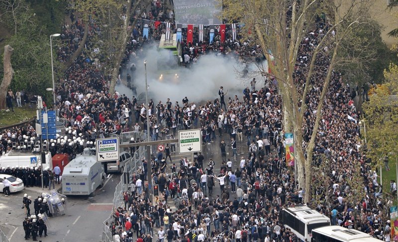 Бешикташ Истанбул фенове1