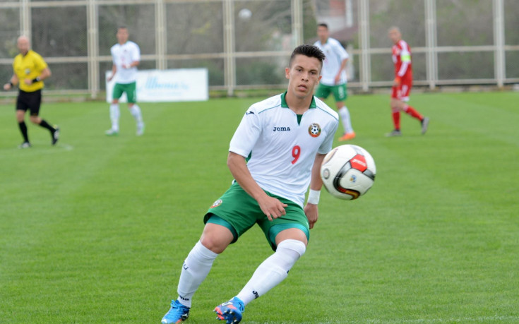Барса отличи българския Кун