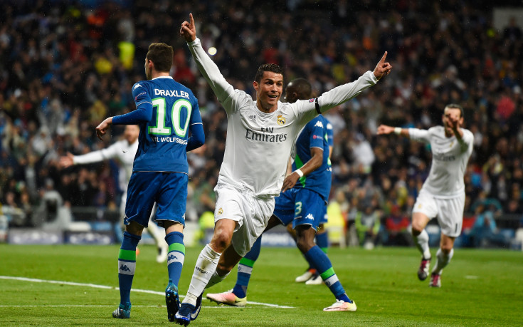 Неукротимият Роналдо с нови два рекорда