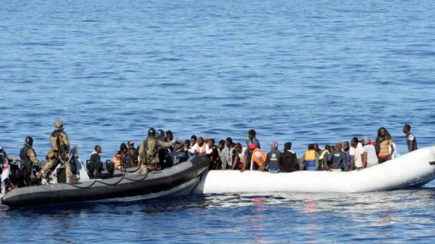 Над 400 нелегални мигранти се удавиха в Средиземно море