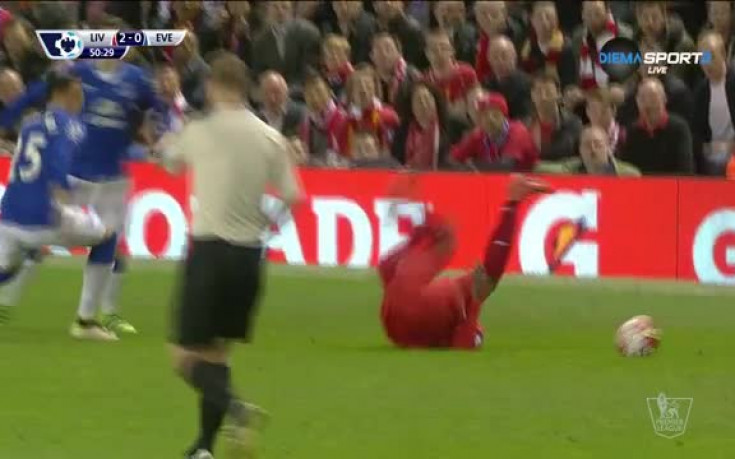 ВИДЕО (18+): Ужасяваща травма за играч на Ливърпул