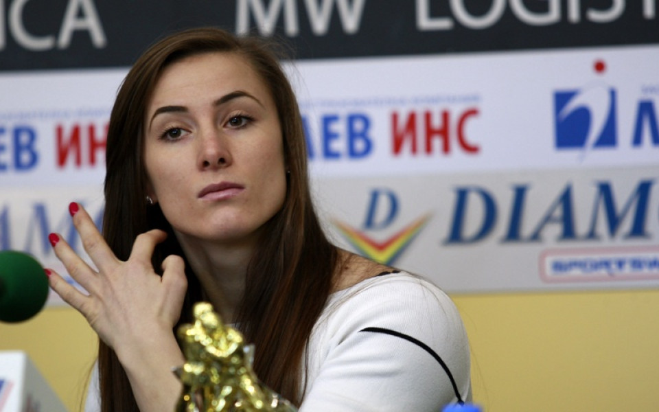 Ивелина Илиева с победа и загуба на турнир в Баку