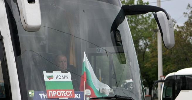 България Протест на туроператори екскурзоводи и хотелиери Нашият протест всъщност