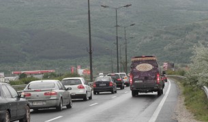 След празниците: 50 000 влизат в София, жертва на пътя