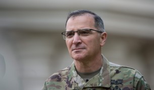 Новият главнокомандващ на НАТО с готовност срещу Русия