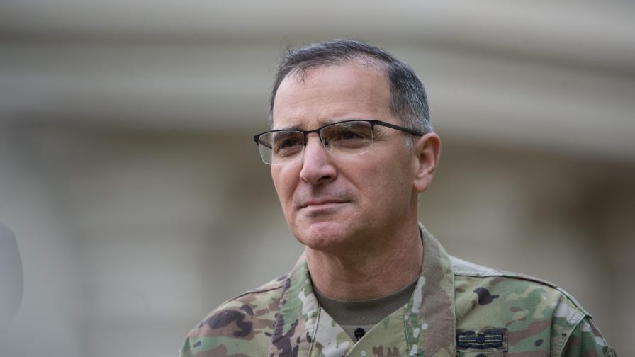 Новият главнокомандващ на НАТО с готовност срещу Русия
