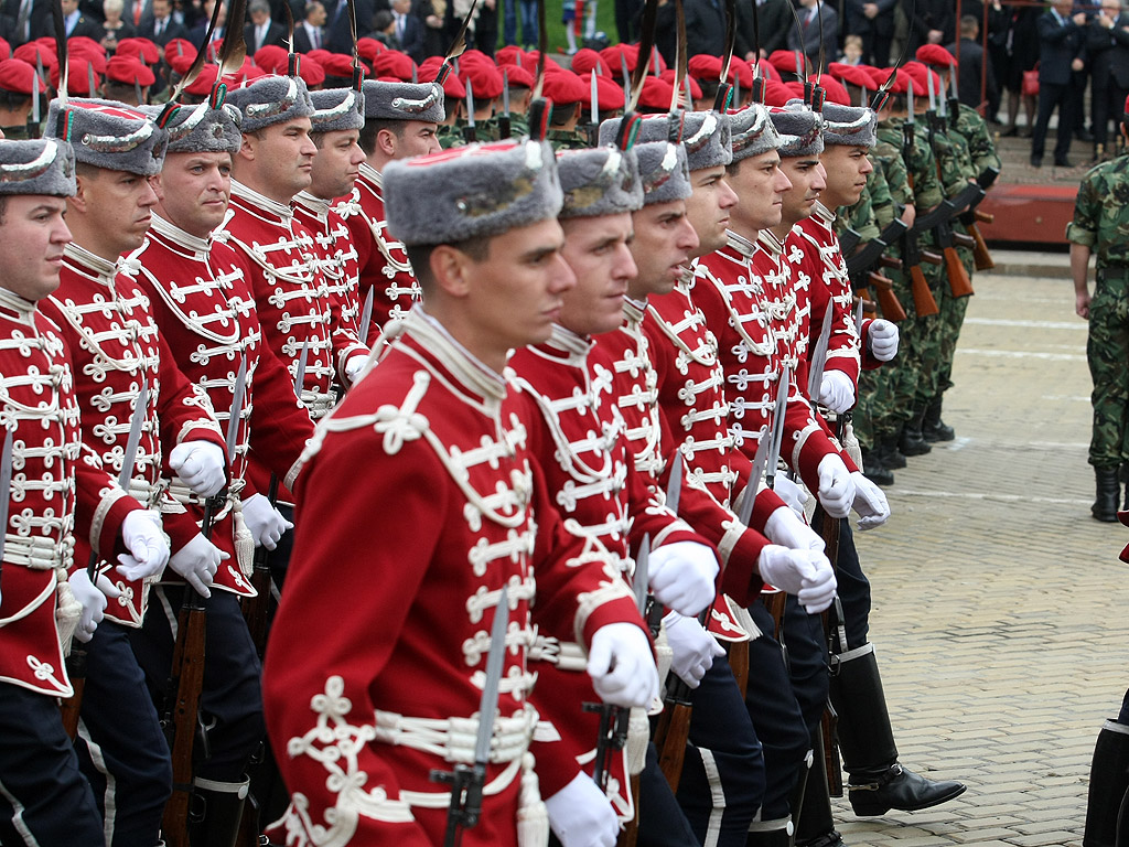 Военния парад в столицата на представителните части на Българската армия