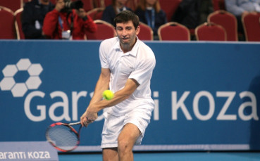 Лазов стартира успешно в Турция