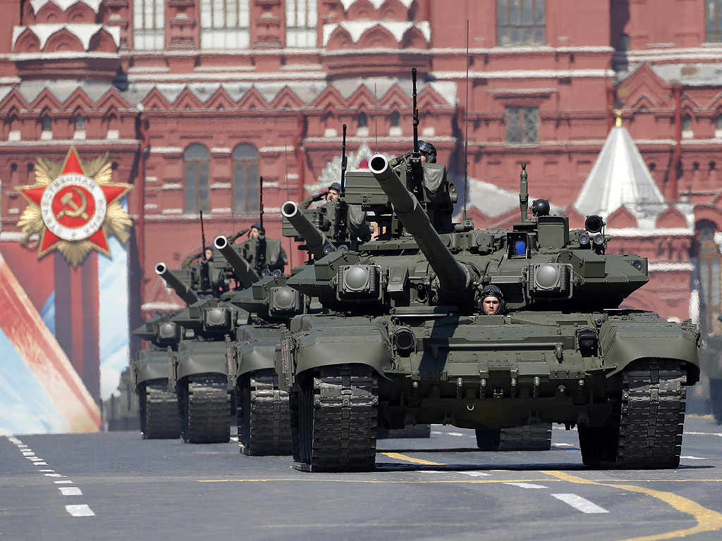 Парад в Москва за 71 години от съветската победа над нацистка Германия