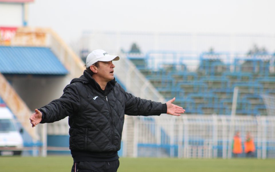 Диян Петков подаде оставка от треньорския пост в Нефтохимик