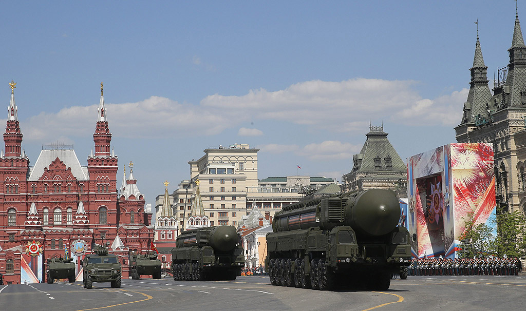 Парад в Москва за 71 години от съветската победа над нацистка Германия