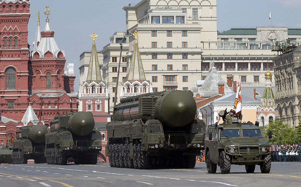 Парад в Москва за 71 години от съветската победа над нацистка Германия