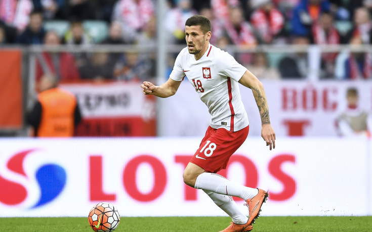 Полша загуби халф за Европейското