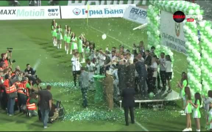 ВИДЕО: Лудогорец ликува с Петата