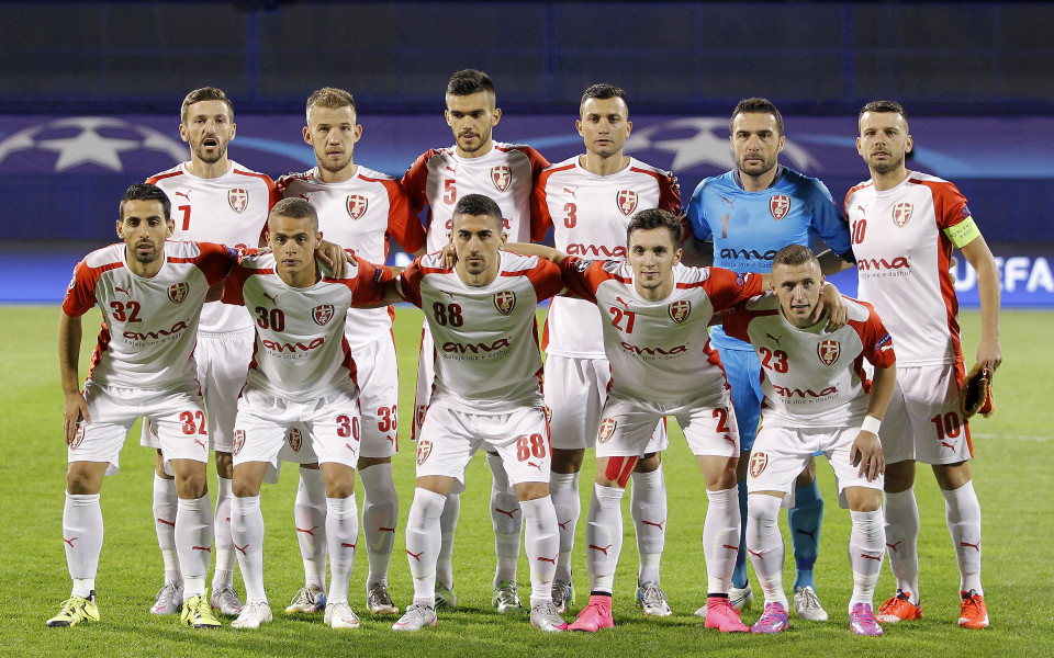 УЕФА разследва шампиона на Албания за уредени мачове