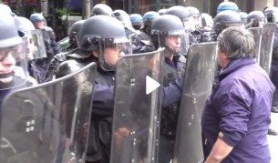 Стачка блокира Франция, полицията в сблъсък с протестиращи