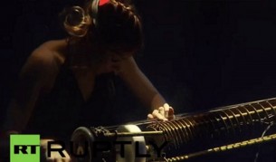 Да правиш музика под водата - защо не?