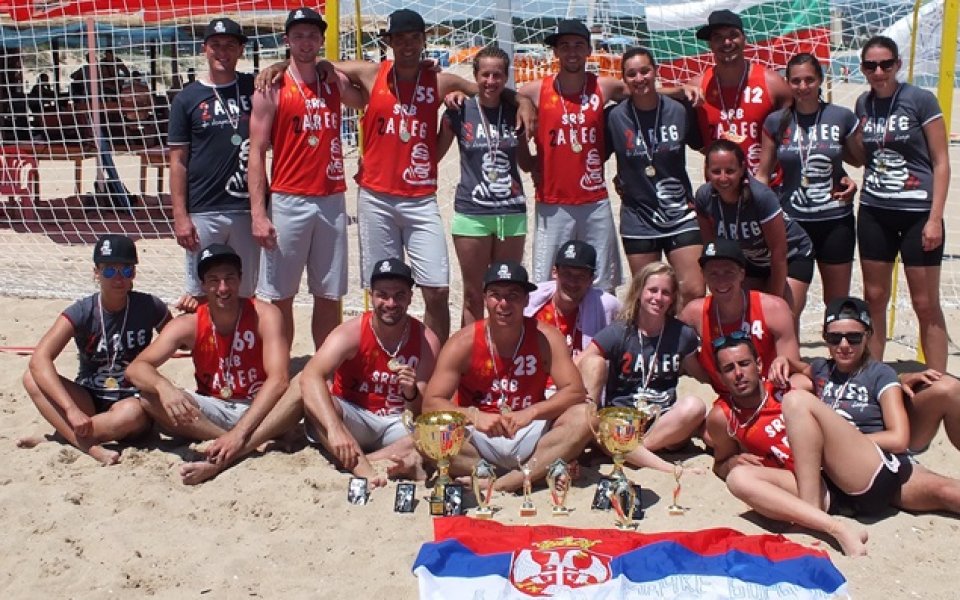 Сърби обраха наградите на турнира по плажен хандбал в Приморско