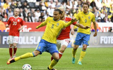 Швеция отвя Уелс в контрола, Златан отново блести