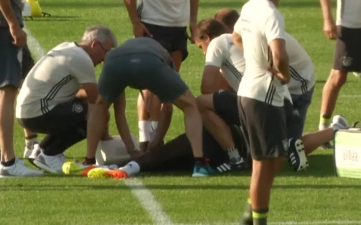 Кошмар за Германия: Контузия на първата тренировка