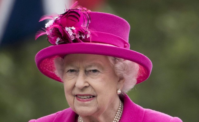 Кралицата: Дайте ми три причини защо да останем в ЕС