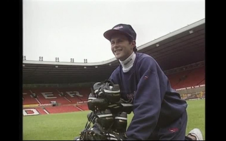 Краят на любовната история между Юнайтед и Гигс