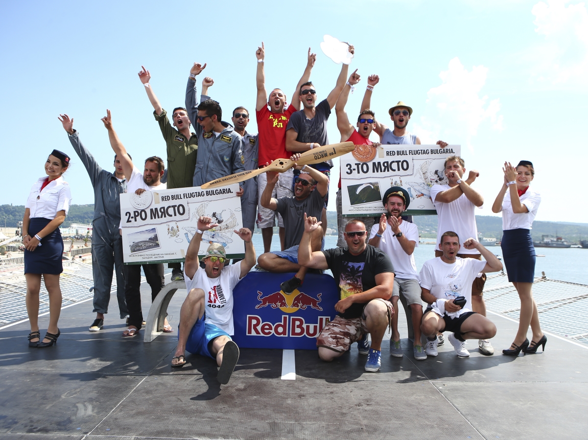 Най-зрелищното летателно шоу със самоделки - Red Bull Flugtag Варна