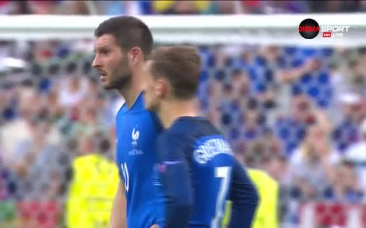 На куц крак Роналдо надъхва Португалия