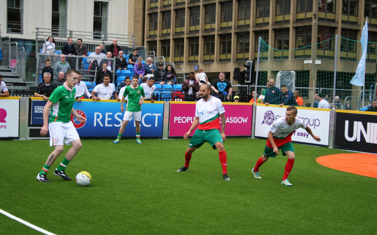 Загуба и победа за България на световното за бездомни хора