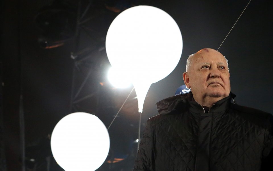 Михаил Горбачов призова: Пуснете Русия на Игрите