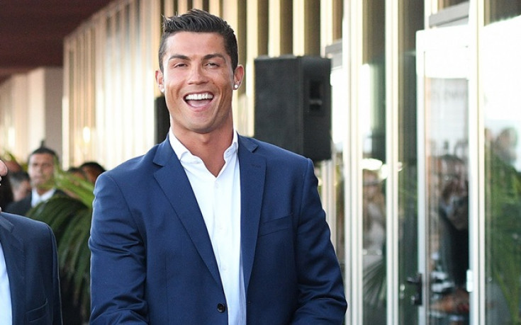 Роналдо готов да преговаря за нов договор с Реал