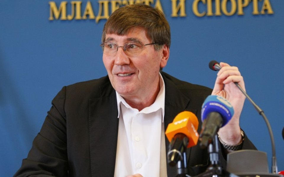 Глушков отново кандидат за президент на баскет-федерацията