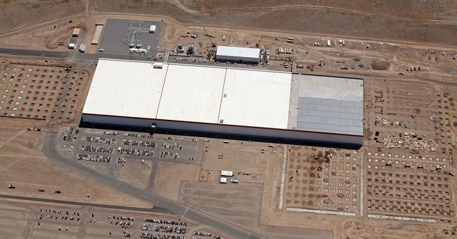 Tesla не е крила амбициите си да произвежда повече батерии