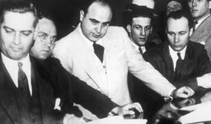 Гангстерът, който оглавява мафията на 26 г.