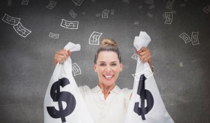 Кои зодии ще се радват на най-много пари през август