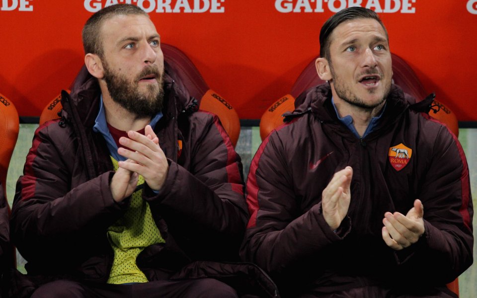 Смут сред феновете, Рома остава без двата си символа