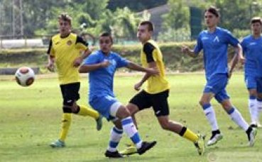 Футболистите на Левски направиха последното си занимание преди срещата с